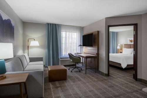 Staybridge Suites West Des Moines an IHG Hotel - image 12