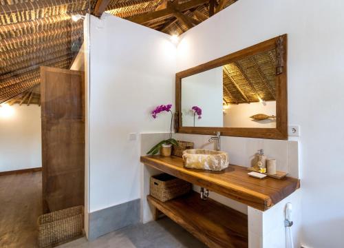 Three-Bedroom Villa image 10