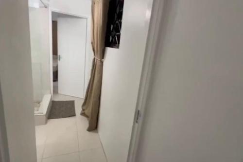 Fredrica House in โครินท์