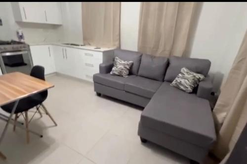 Fredrica House in โครินท์