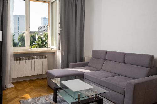 Ogrodowa Pleasant Apartment by BookingHost, Varšava