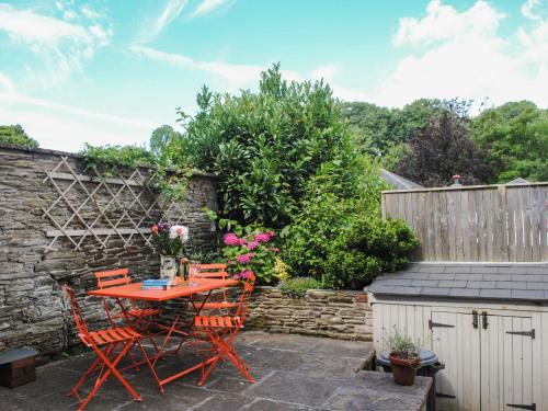 2 Court Cottages, Kingsbridge