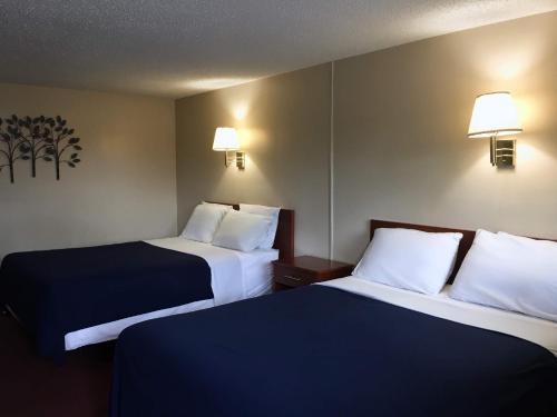 Swiss Cottage Inn in Niagara Falls, USA