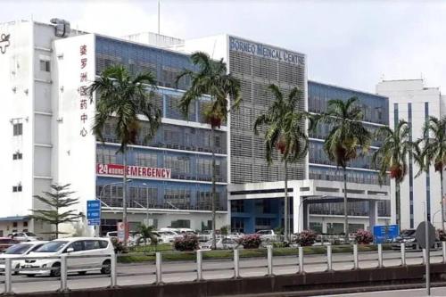 Jk KingCentreHotel A1 9pax 8 Beds 3BedR 3BathR