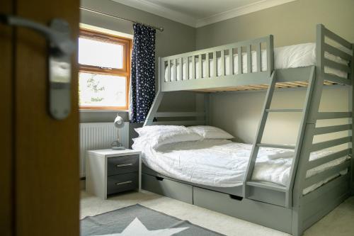 Modern Family Home - Gateway to Yorkshire, Leeds (Foto 10)