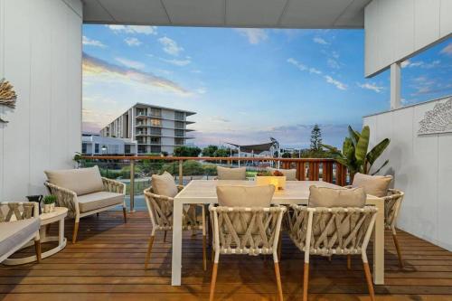 Villa on Newport Lake, Redcliffe (Foto 4)