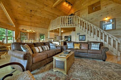 Eagle Ridge Cabin in Mineral Bluff, USA