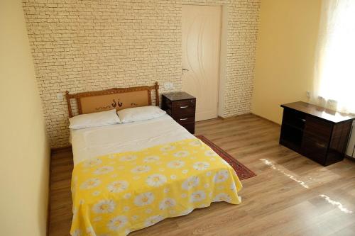 . Hotel Ashot Erkat