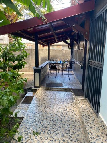 Dallas Building - Location saisonnière - Mamoudzou