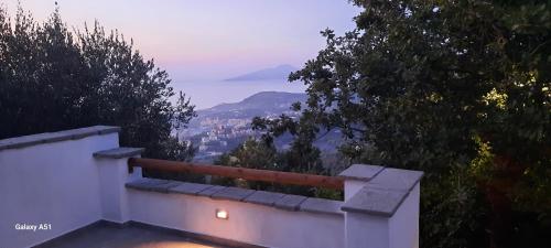  Villa con vista sul golfo di Napoli e isola di Capri in Massa Lubrense