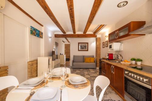 CASA FLORIT - Charming Loft with Terrace - 4 Guests - In Ruzafa, Valencie (fotografie 6)