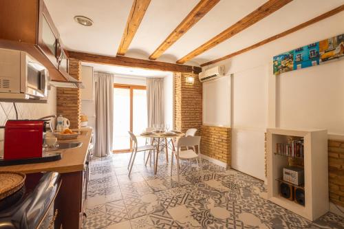 CASA FLORIT - Charming Loft with Terrace - 4 Guests - In Ruzafa, Valencie (fotografie 7)