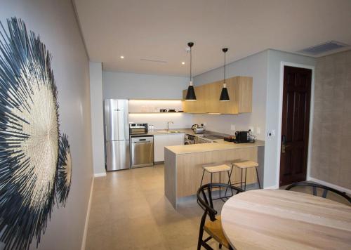 Presidential Suite image 6
