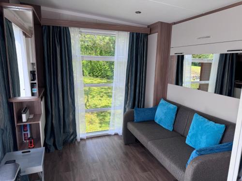 The Garden Room Tiny House Bed and Breakfast Stay chambre d'hôte Broulin Lodge