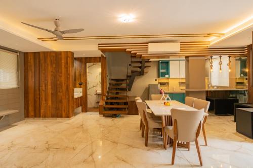 Kitchen, Alaya Stays Imperial Calista4BHK nearKhandalaHills in Lonavala