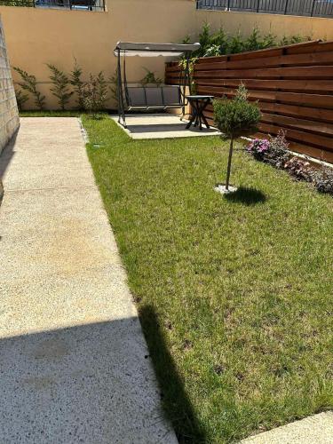 Luxury villa with pool, jacuzzi and sea view in لوزينيتس