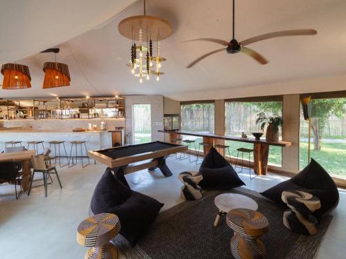 Pub, Nuyanaya River Camp in Mafuta