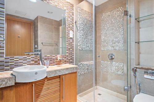 Stunning 1BR apartment overlooking Dubai Marina, Dubaj (zdjęcie 10)