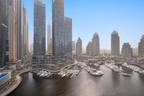 Stunning 1BR apartment overlooking Dubai Marina, Dubaj (zdjęcie 4)
