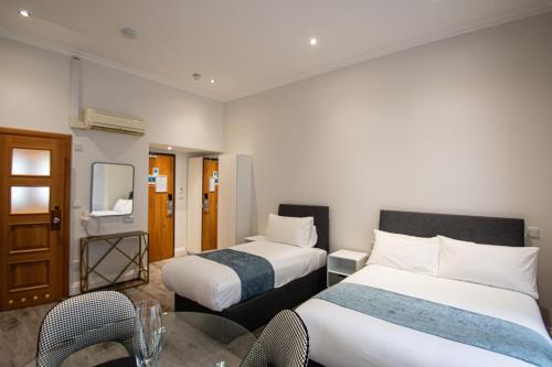 New Kent Apartments - main image