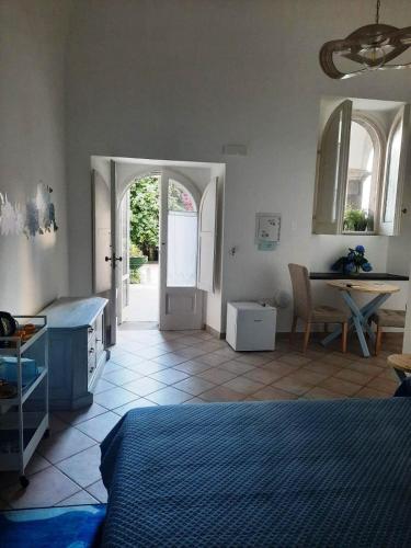 La casa delle Camelie Room Type - Double Room with Patio