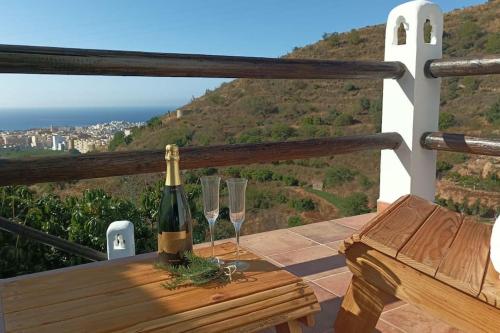 Casa el Almendro piscina privada Casa el Almendro piscina privada