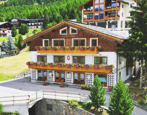 Hotel Duc De Rohan