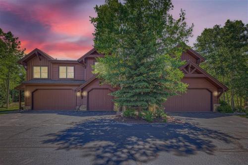 Highland Greens Spruce Townhouse in Breckenridge, USA