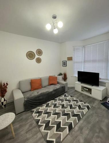 Southampton Bridge Home by AFL