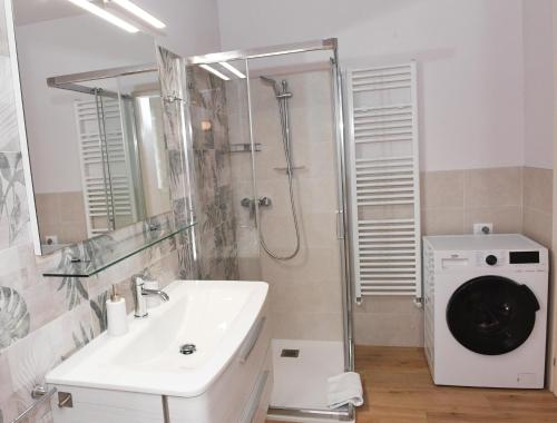 Three-Bedroom Apartment image 10