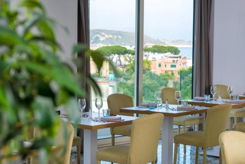 Hotel Hermitage Terme & Spa - image 3