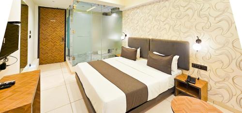 Hotel Nova Bizz, Rajkot (photo 11)