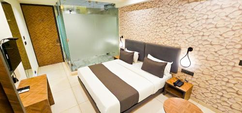 Hotel Nova Bizz, Rajkot (photo 7)