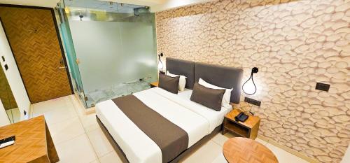 Hotel Nova Bizz, Rajkot (photo 8)