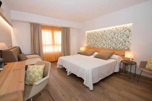 Hotel Yola in Altafulla