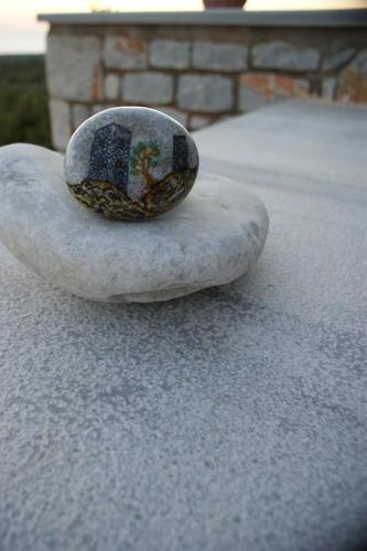 Thelea Mani Thelea Mani