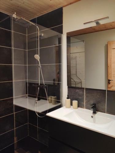 l'appartement montagnard d'Estelle 4-6 personnes l'appartement montagnard d'Estelle 4-6 personnes