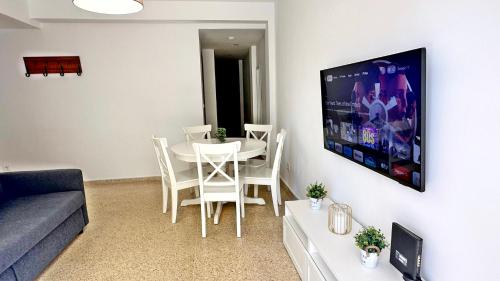 Three-Bedroom Apartment image 7