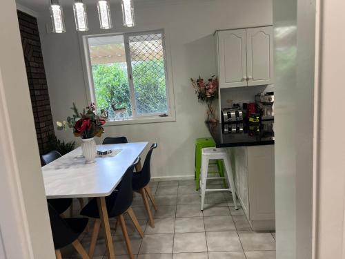 Létesítmények, Cottage BNB near the hill in Modbury