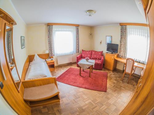 Hotel Cebulj - image 13