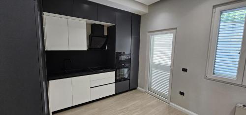 Tirana Sunny Bliss Villa 2 in มุลเลต