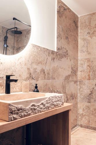 Les Suites de l'Étang – Cucuron, UT