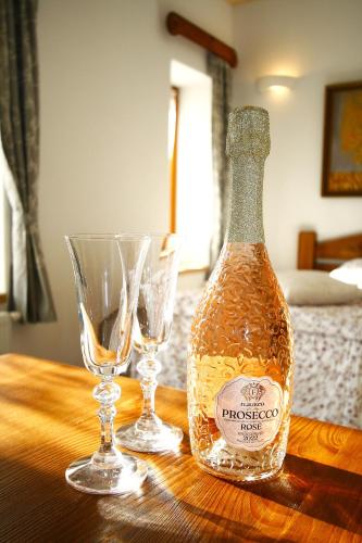 Zlaty apartman v soukromi Mala Skala Cesky Raj in Koberovy