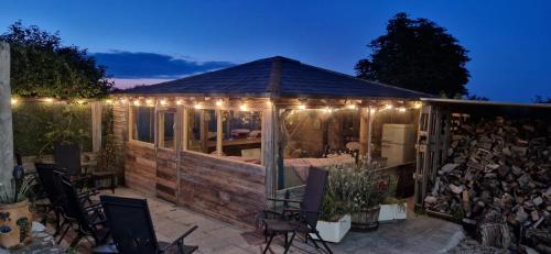 Dārzs, Merrifield House Devon - Private Bathroom, Share Kitchen & Great Views in Churchstow