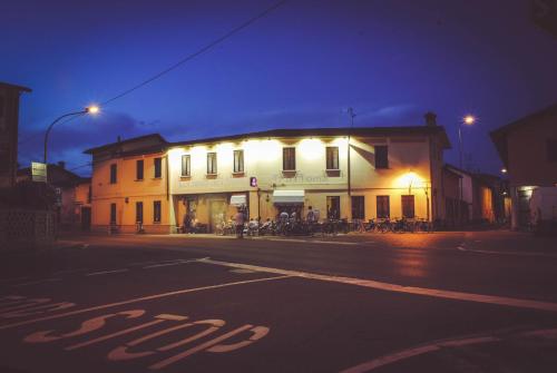 Locanda Del Sole - Tap to explore photos