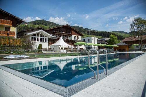 Wurzenrainer Hotel & Hostel, Wagrain bei Eben im Pongau