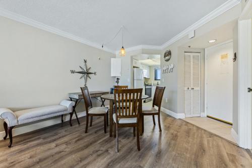 Coastal Charmer Ocean View Pool Walk to shopping dining Trillium 601 in New Smyrna Beach, USA