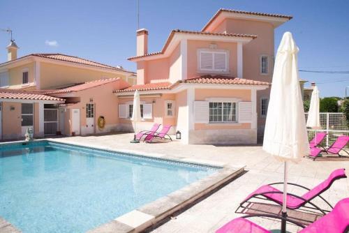 Lavanda Village Cascais - Villa Flamingo – khách sạn tại Pampilheira