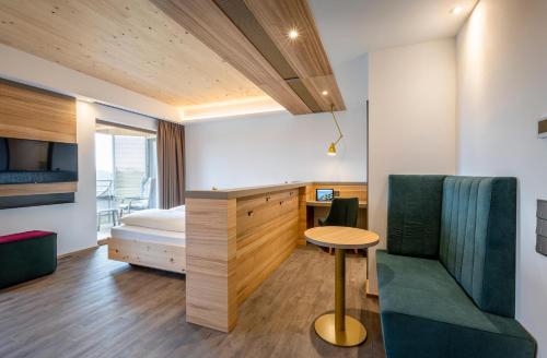 Hotel FrechDachs - image 8
