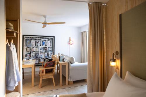 room detail thumbnail 0